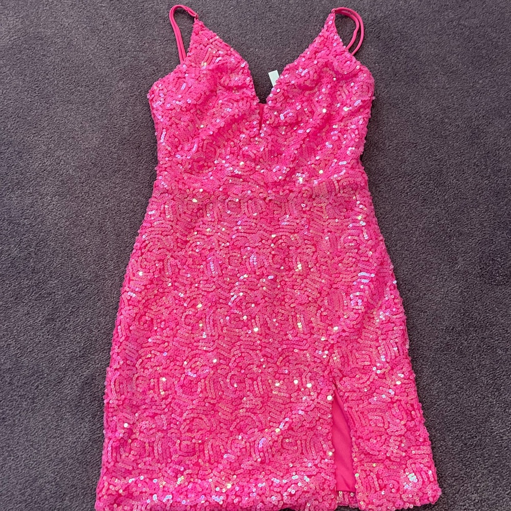 NWOT, unworn hot pink sequin prom, party or homecoming Lucy in the Sky dress XS.